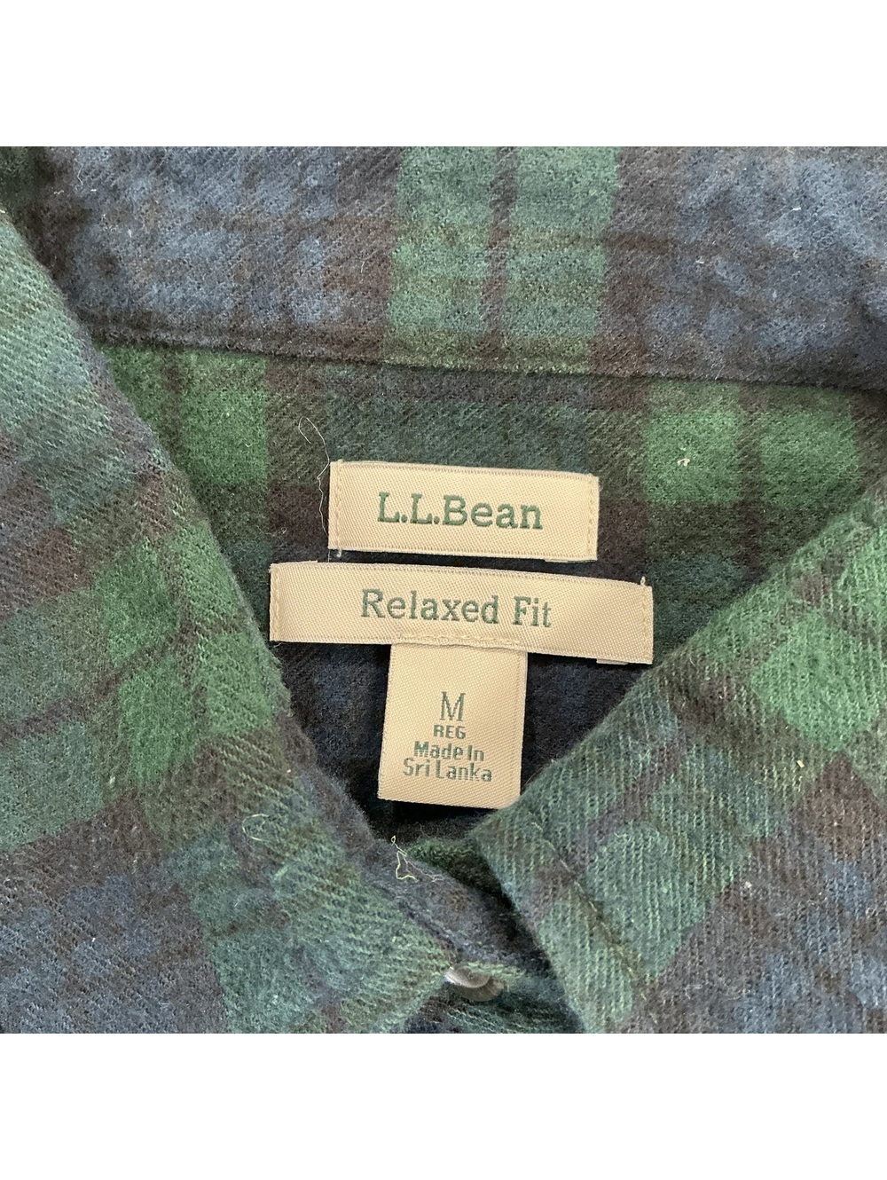L.L.Bean Flannel Women Medium Blackwatch Plaid Relaxed Fit Button Up 100% Cotton - Picture 3 of 7